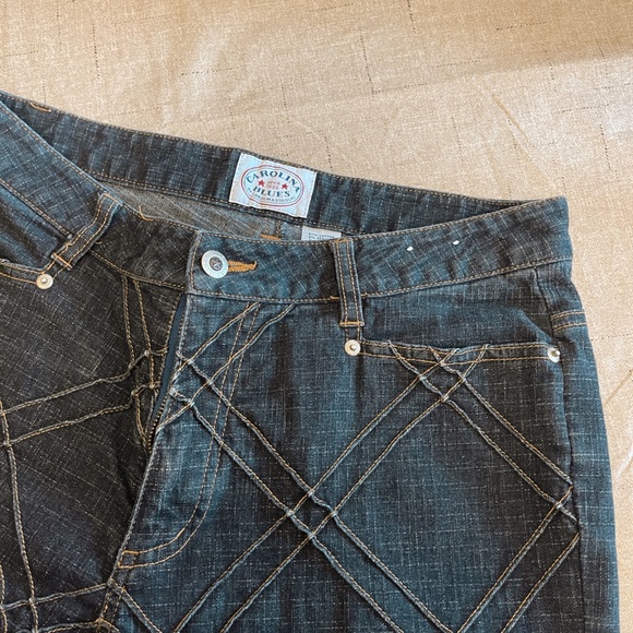 Unique & Stylish Carolina Blues Jeans - Picture 2 of 5
